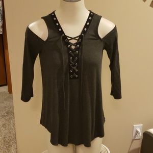 Cold shoulder top